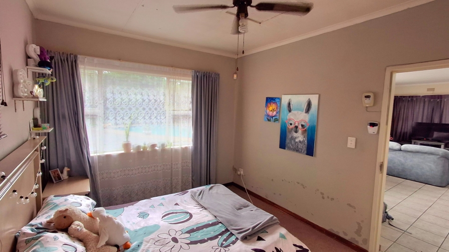 4 Bedroom Property for Sale in Vaalpark Free State